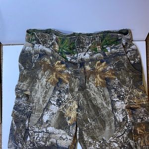 Realtree camo cargo shorts